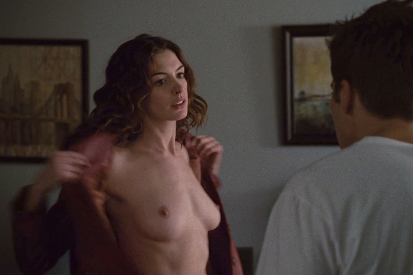 Anne hathaway sex scene images