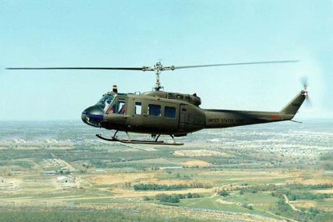  Bell UH-1 Iroquois       - MexanikD   