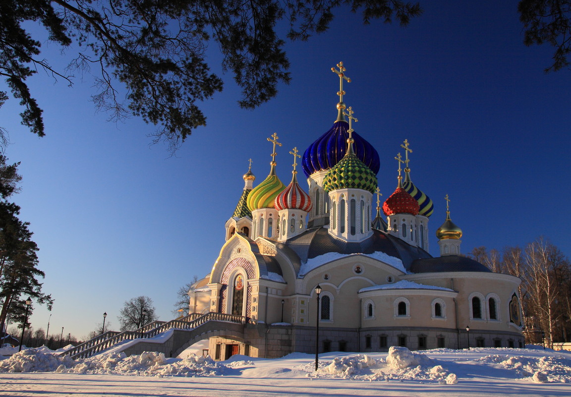 Храм Переделкино ночь бесплатно