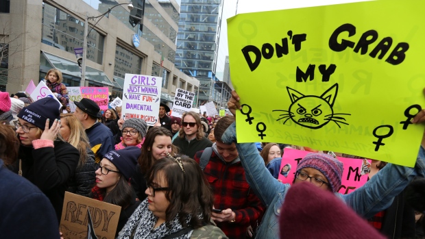 https://cont.ws/uploads/pic/2017/1/women-s-march-signs.JPG