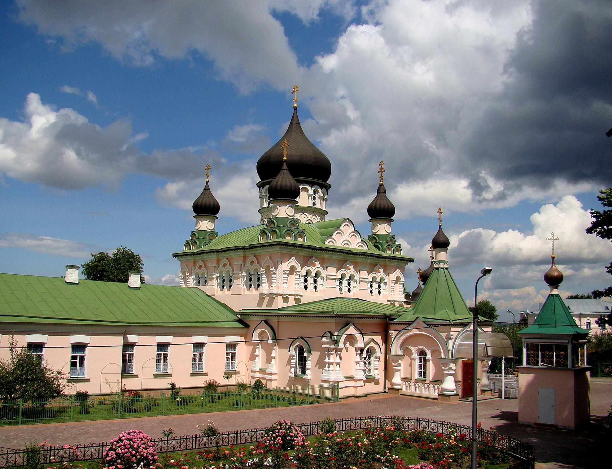 Киевский Покровский женский монастырь больница