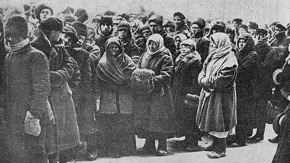 Как отнеслось население к смерти ленина совсем. 21 Января 1924. Троцкий на похоронах Ленина. Последние фотографии Ленина 1924.