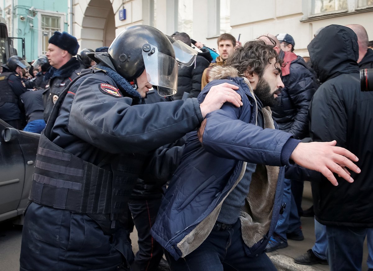 Народное обвинение. Массовые беспорядки в Москве. Пермь задержание протестующих.