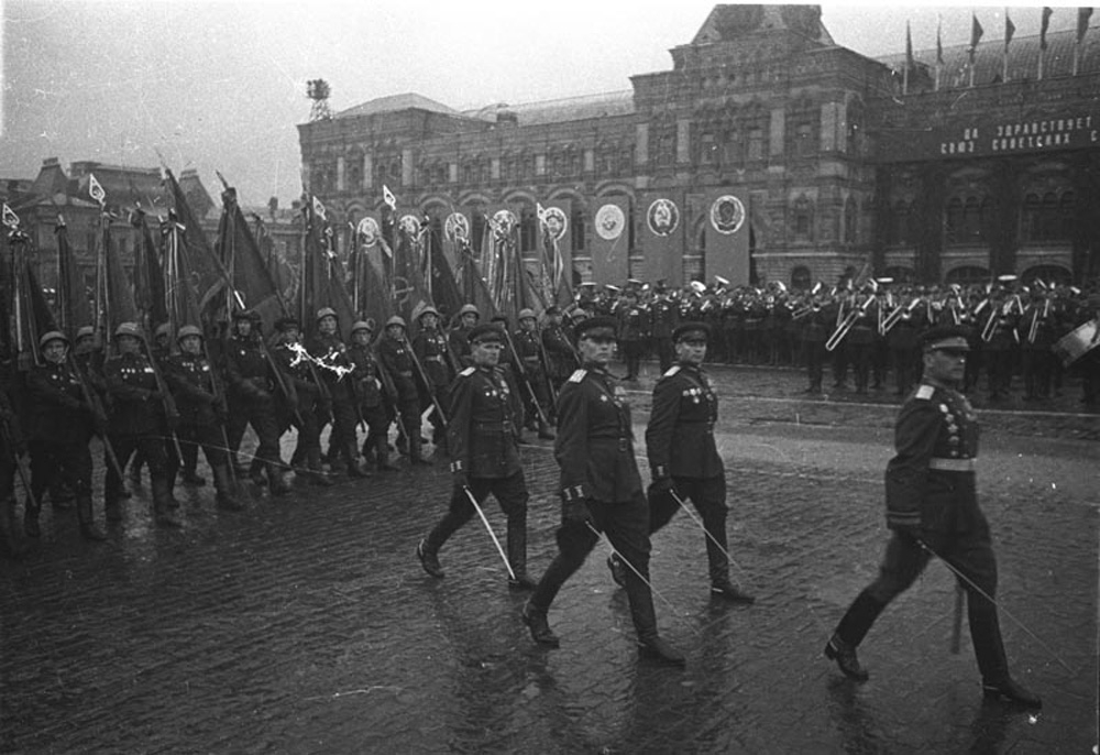 Подготовка к первому параду Победы в 1945 году – подробности