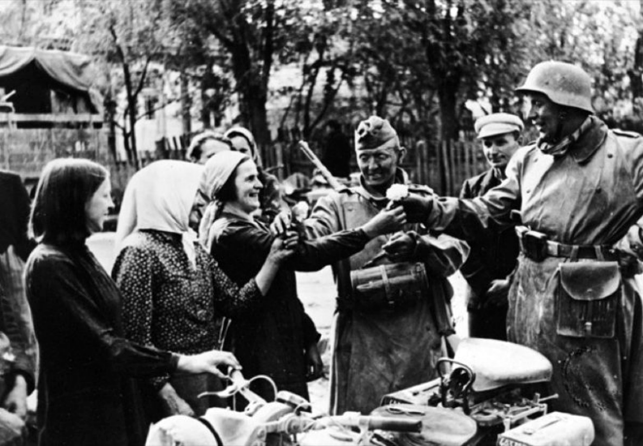 ВОВ 1941 встреча германских войск