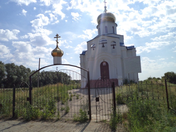 Глушицкий самарская область. Река Камелик Самарская область. Посёлок Глушицкий Самарская область храм. Село новый Камелик Самарская область. Новый Камелик Большечерниговский район Самарская область.