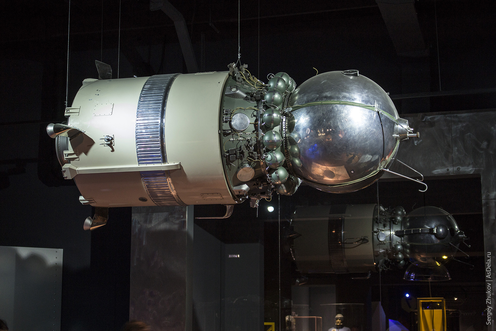 Первый полет пилотируемого космического корабля. Восток космический корабль Гагарина. Первый космический корабль Гагарина Восток 1. Космический аппарат Гагарина Восток-1. Пилотируемый космический корабль «Восток-1.