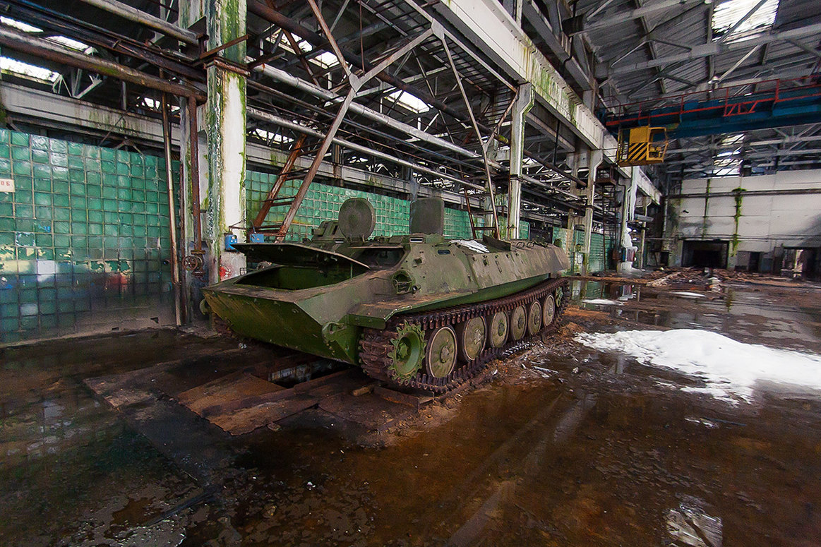 Завод тракторных агрегатов. Тракторный завод во Владимире. Заброшенный тракторный завод во Владимире. Владимирский тракторный завод цех. ВТЗ Владимирский тракторный.