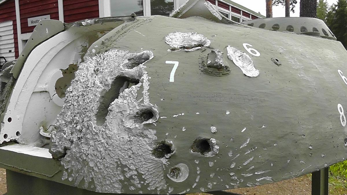 И т д последствия в. Кумулятивный снаряд т34. Пробитие брони кумулятивным снарядом. ФУГАСНЫЙ снаряд танка т-72. Бронебойный кумулятивный снаряд.