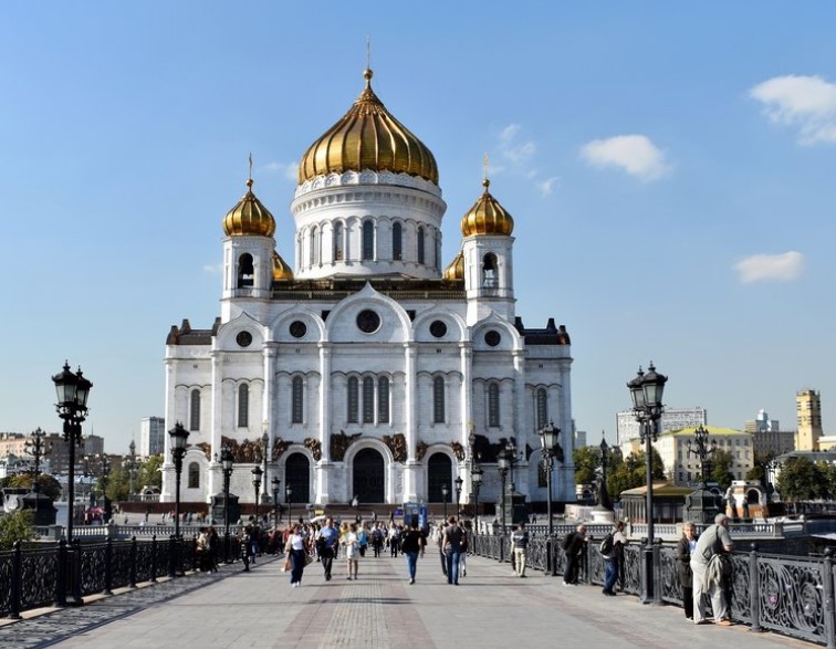 На каком метро находится храм христа спасителя