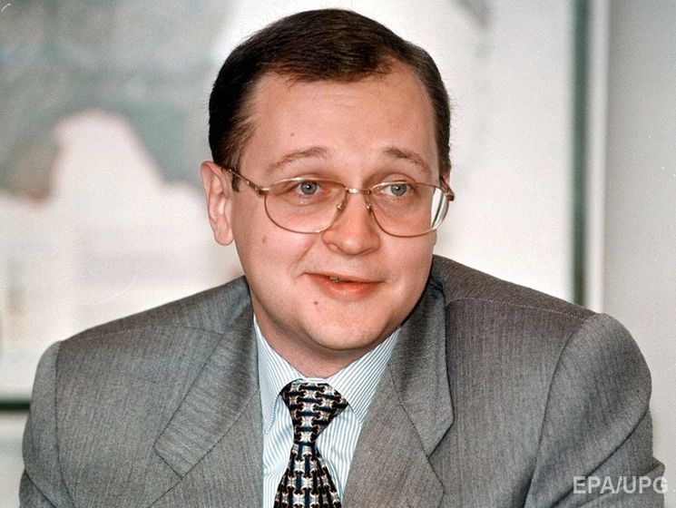 Кириенко в 1998 году фото