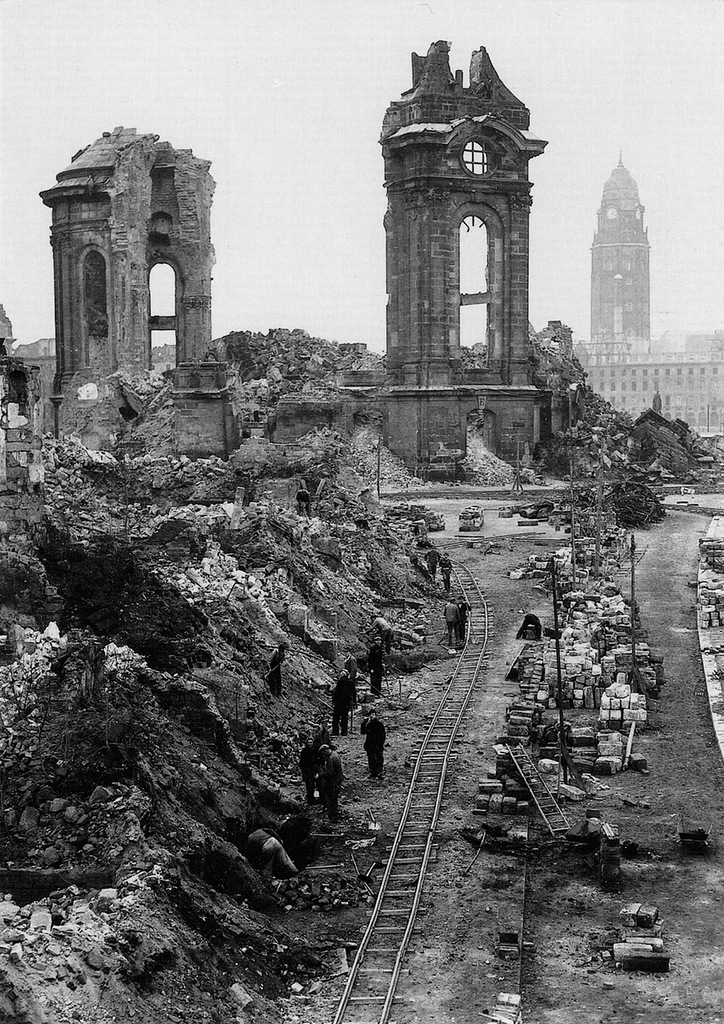 Фальшивая история человечества. Бомбардировка Дрездена