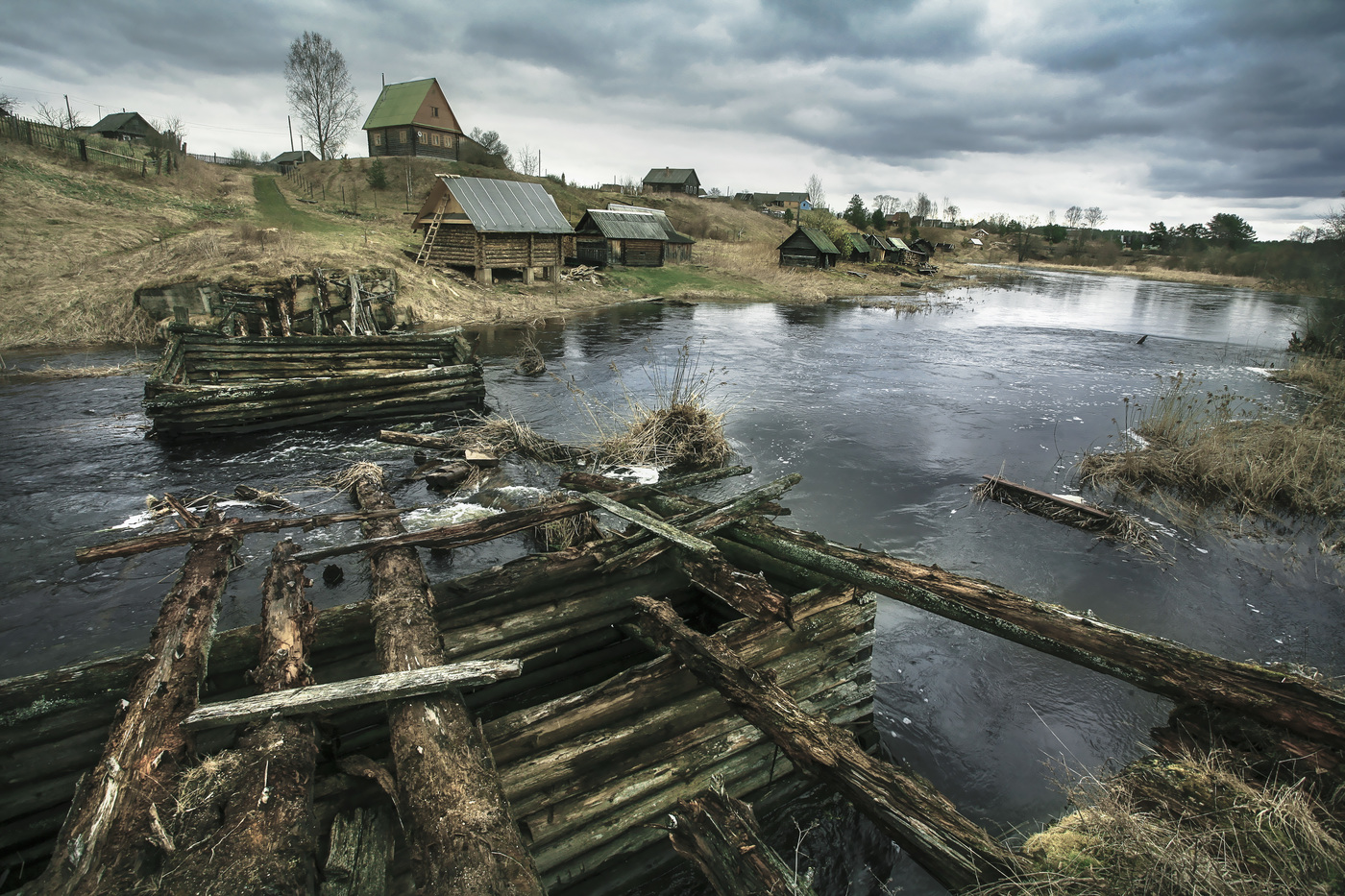 Картинка старая деревня