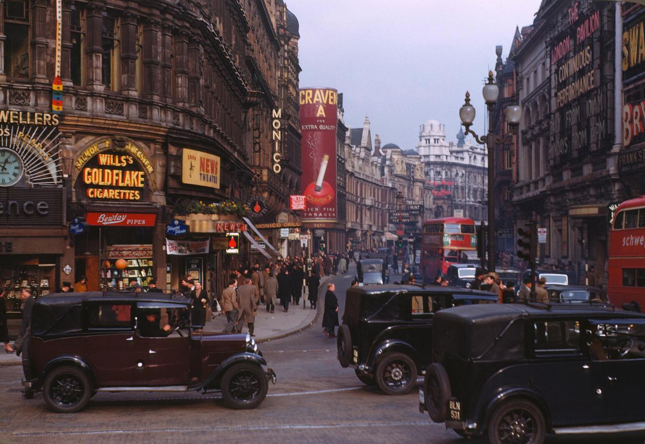 Лондон в цветных фотографиях 1949-1978 гг.