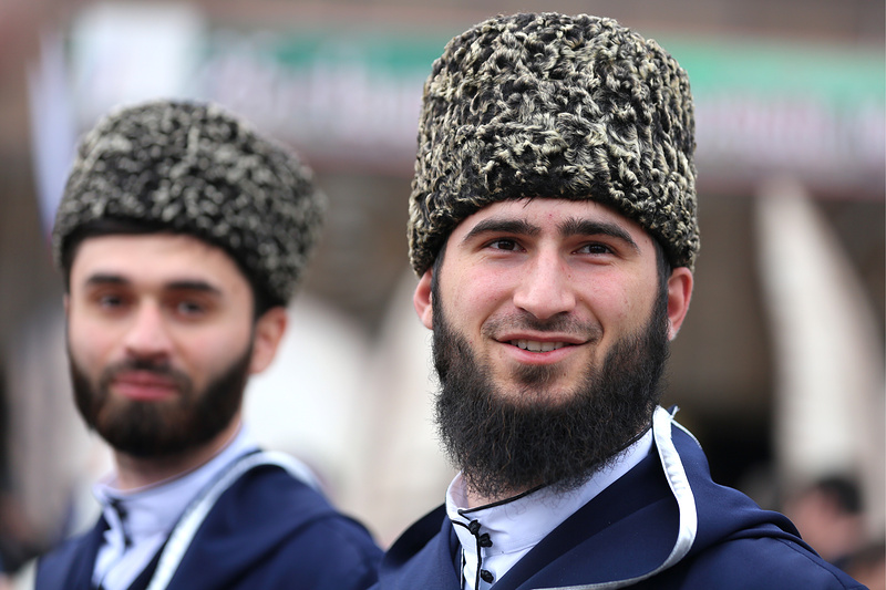 Почему кавказцы такие бородатые