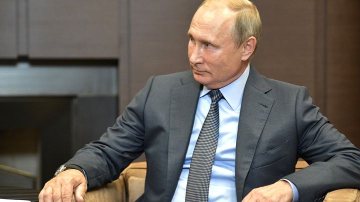 Присмотритесь к своему "бревну": Путин чётко осадил французов