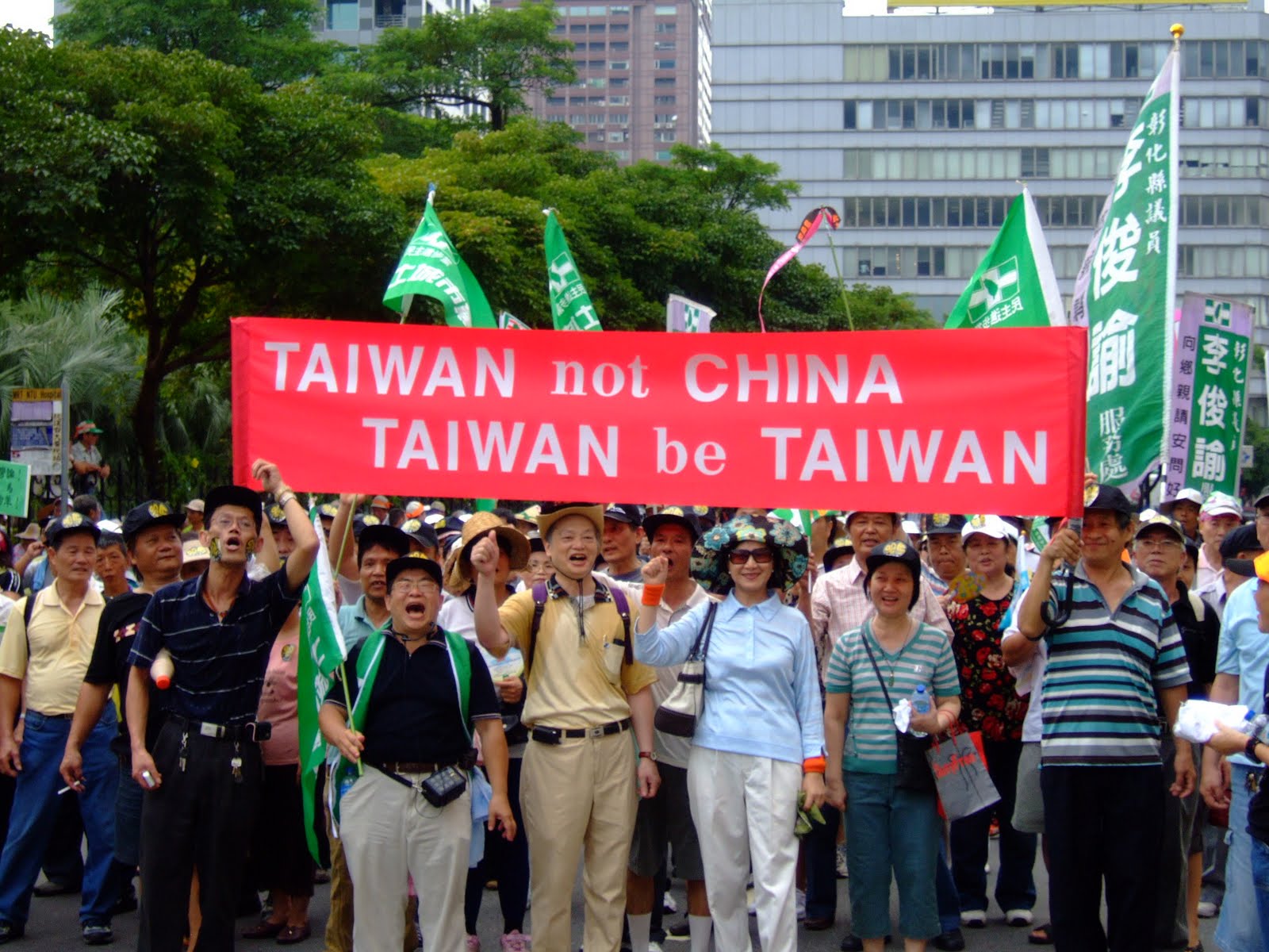 Тайвань на китайском. Независимость Тайваня. Китай против Тайваня. Тайвань и Китай конфликт. Против независимости Тайваня.