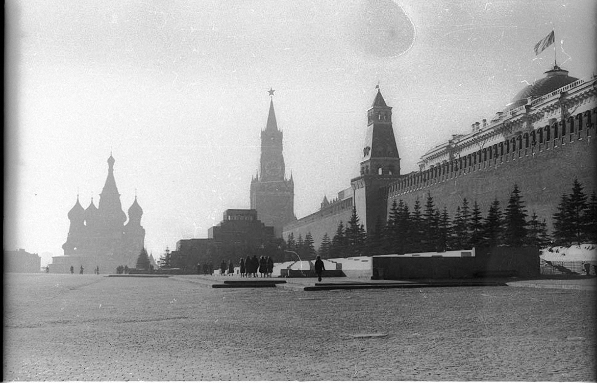 Кремлевская е. Красная площадь 1950. Москва красная площадь 1950. Красная площадь 1950-е. Кремль СССР 1950.