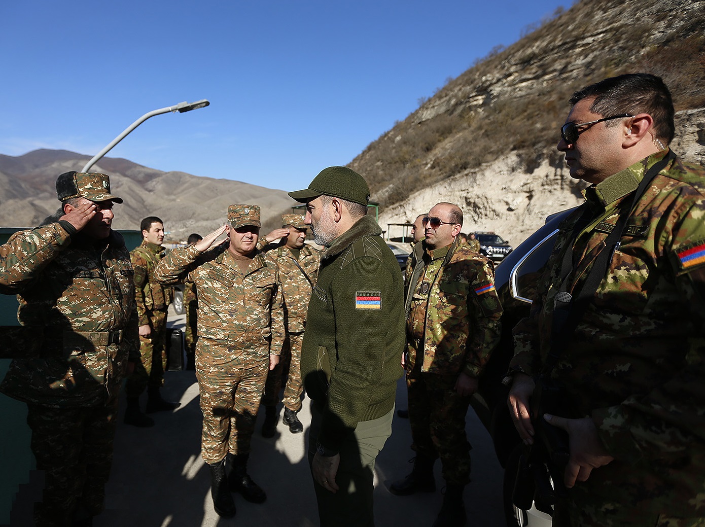 ВОЙНА В КАРАБАХЕ ОСТАНОВЛЕНА. НАДО ГОТОВИТЬСЯ К ВОЙНЕ В ДОНБАССЕ