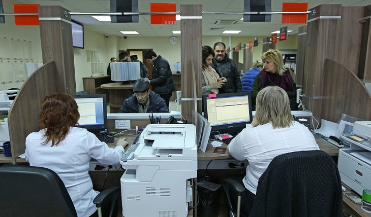 Зачем поликлиники приписывают пациентам болезни