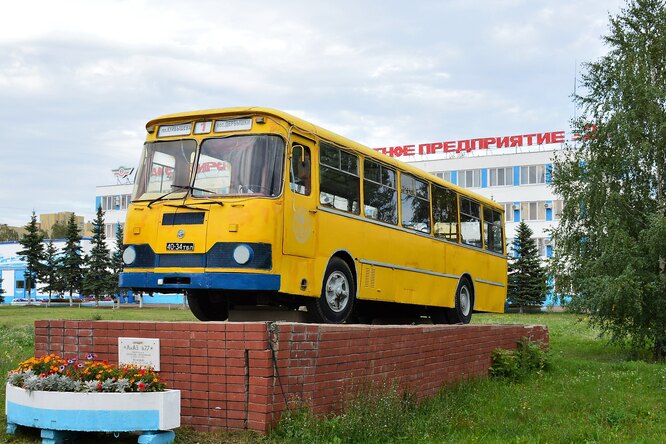 ЛиАЗ-677: история самого любимого автобуса в СССР