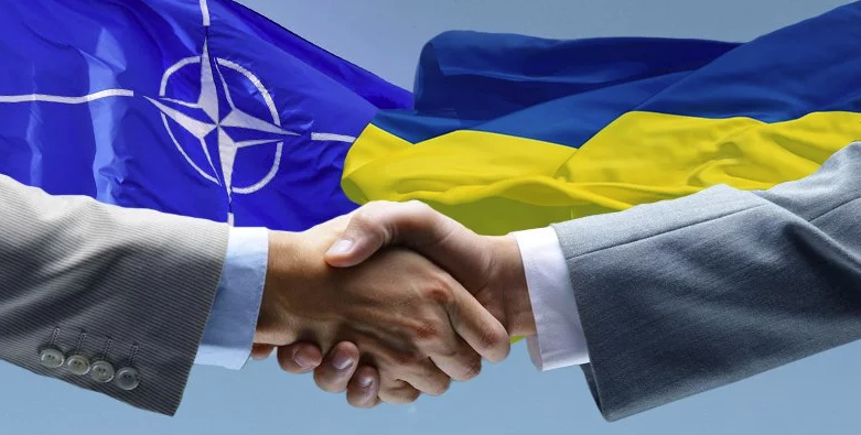НАТО - эвентуальная защита Украины или провокация войны с Россией?