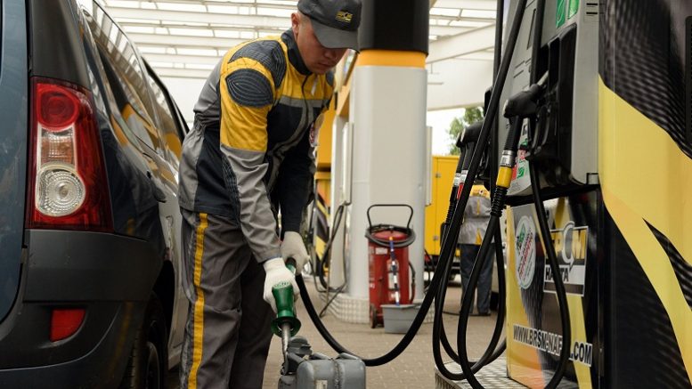 Украина и Белоруссия останутся без дешевого бензина