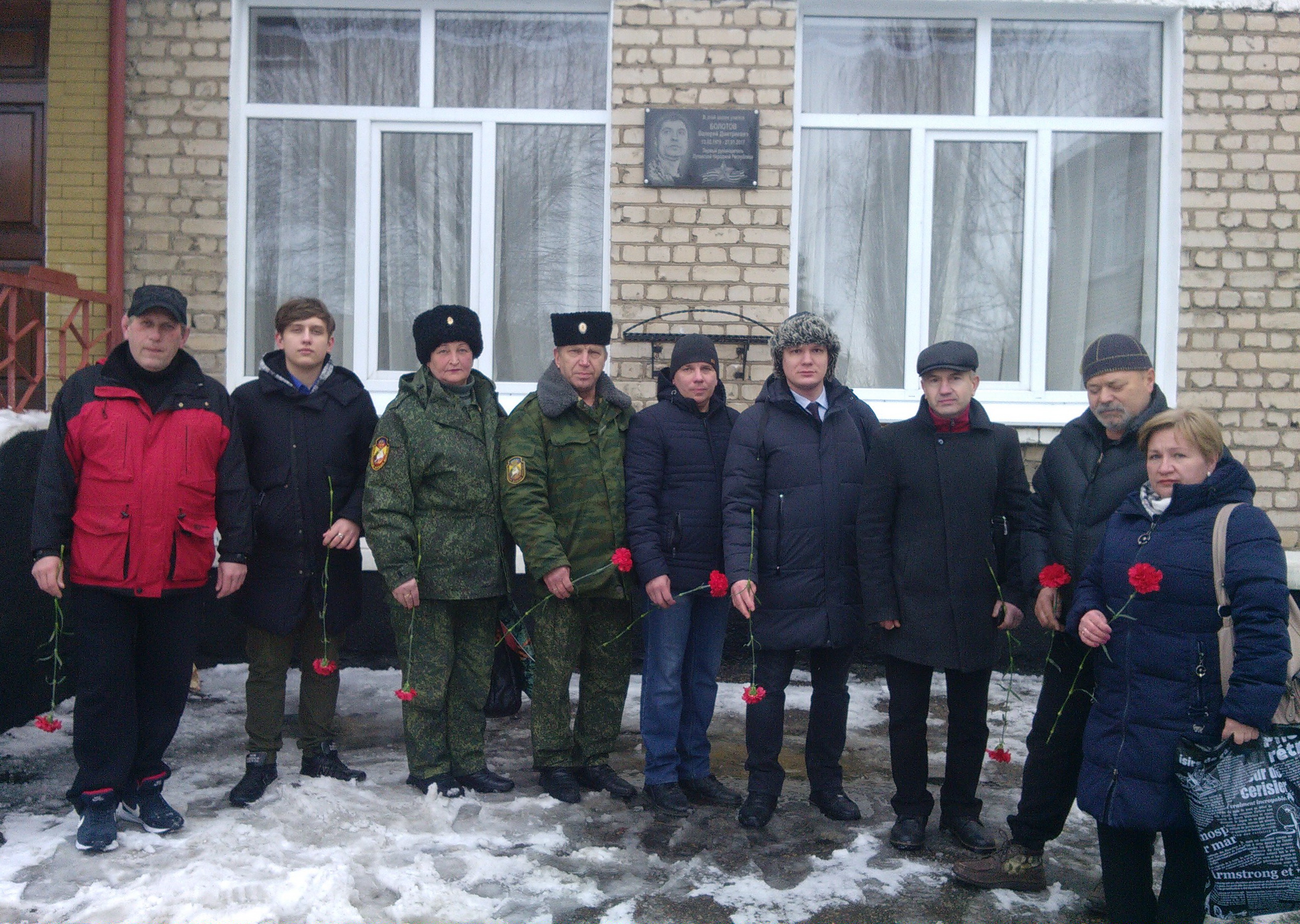 Казаки Луганского округа Казачьей Национальной Гвардии ВВД приняли участие в мероприятии, посвященном Дню Рождения первого Главы ЛНР, В. Болотова