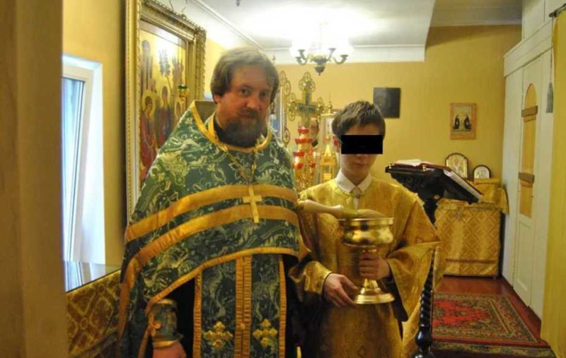 Священник-сутенер — в России не преступник