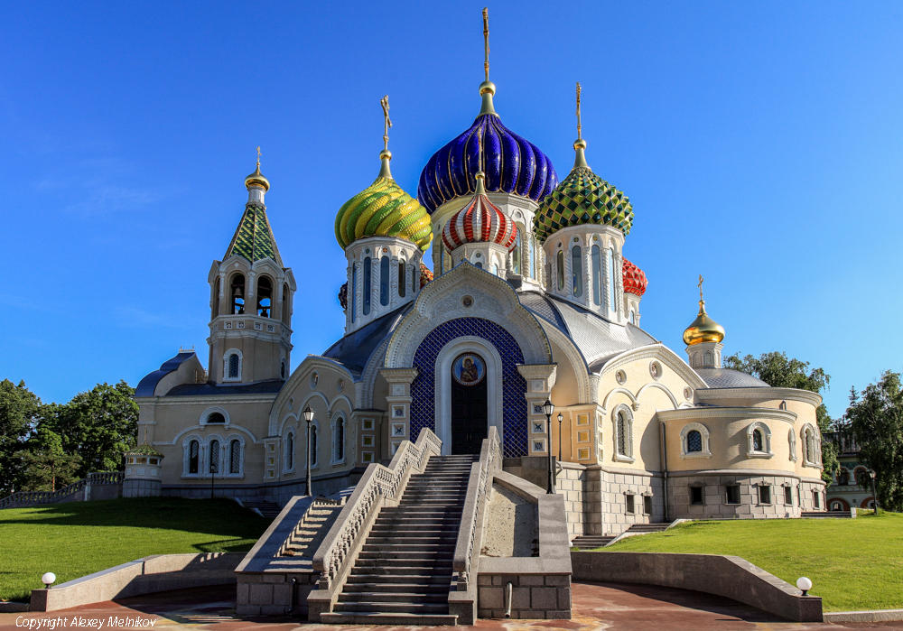 Известные храмы в россии