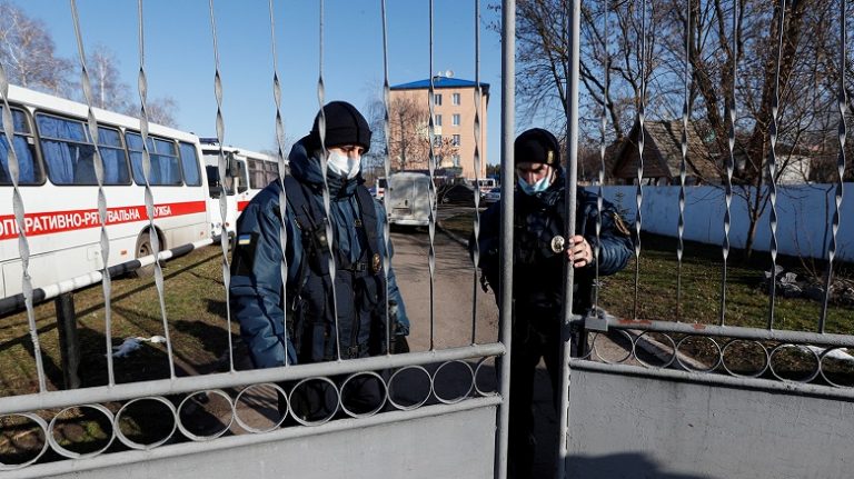 Борьба Украины с коронавирусом заставит кашлять всю Европу