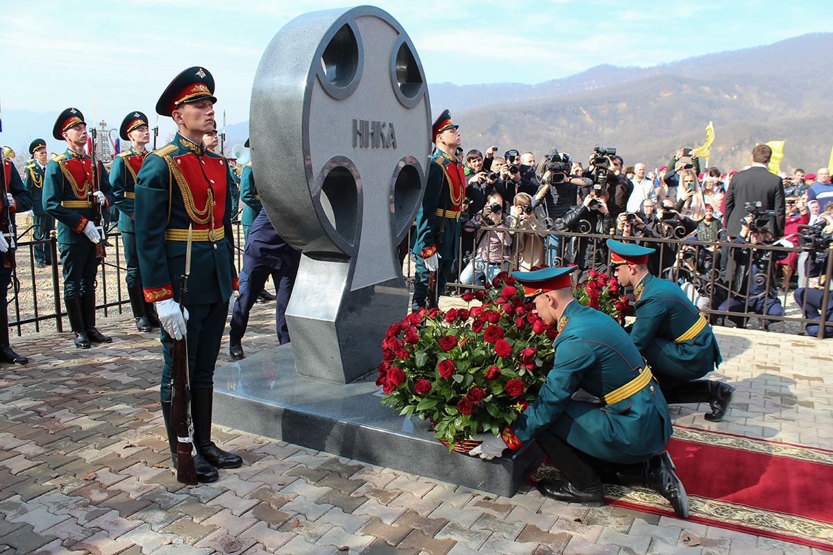 Высота 776. Аргунское ущелье 2000 год 6 рота ВДВ. Памятник псковским десантникам 6-й роты в Чечне.