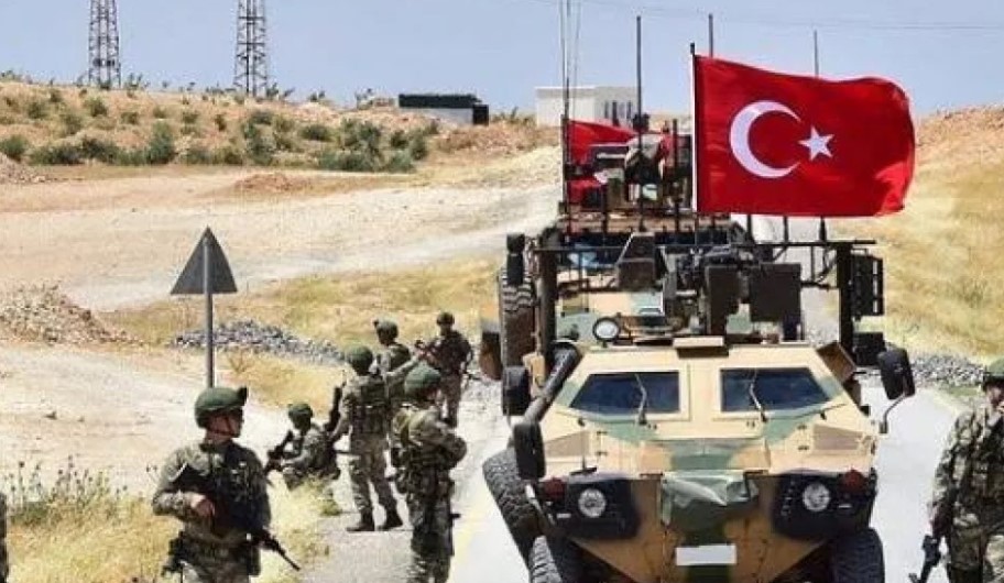 Турция активно наращивает силы в Идлибе, пока мир отвлечен коронавирусом 