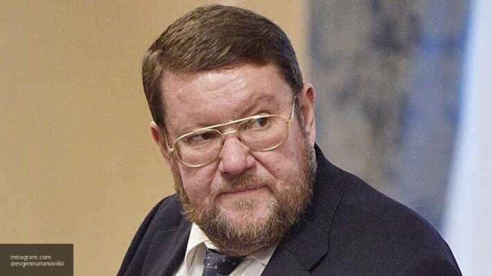 Сатановский назвал «аттракционом неслыханной глупости» новые санкции Украины против России