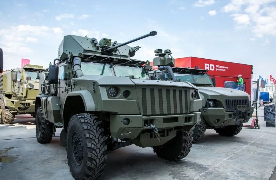 «Броня крепка»: какими бронемобилями может похвастать российская армия?