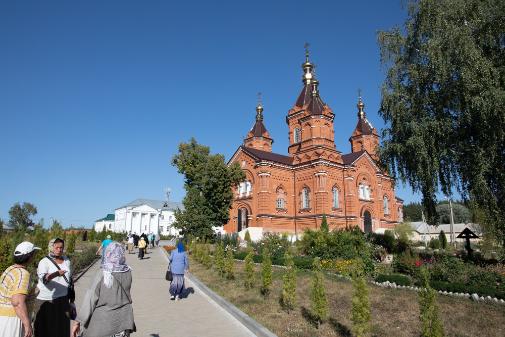 Нея монастырь. Богородице-Тихоновский монастырь Тюнино. Задонск Тюнино монастырь. Задонский Богородице-Тихоновский Тюнинский женский монастырь. Тюнино монастырь Липецкая область.