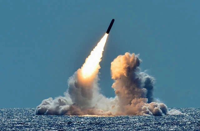 Любая запущенная по России ракета будет считаться ядерной угрозой с нанесением ответного ядерного удара.