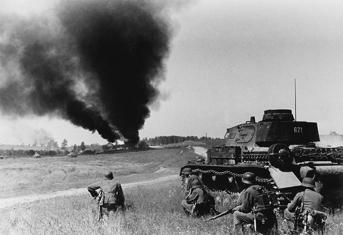 Фашистские танки в ловушке. Огненный мешок для Клейста в августе 1941. танков, танки, августа, советские, Днепропетровск, Пушкин, пехота, мешок, захватив, войска, потеснив, крупные, ключевых, высотВидя, угрозу, бросил, произошло, сражение, драматическое, полковник