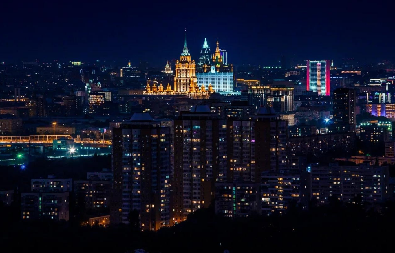 Москва вечером. Ночной город Москва. Москва ночью. Москва ночная вечером. Когда будет вечер в москве
