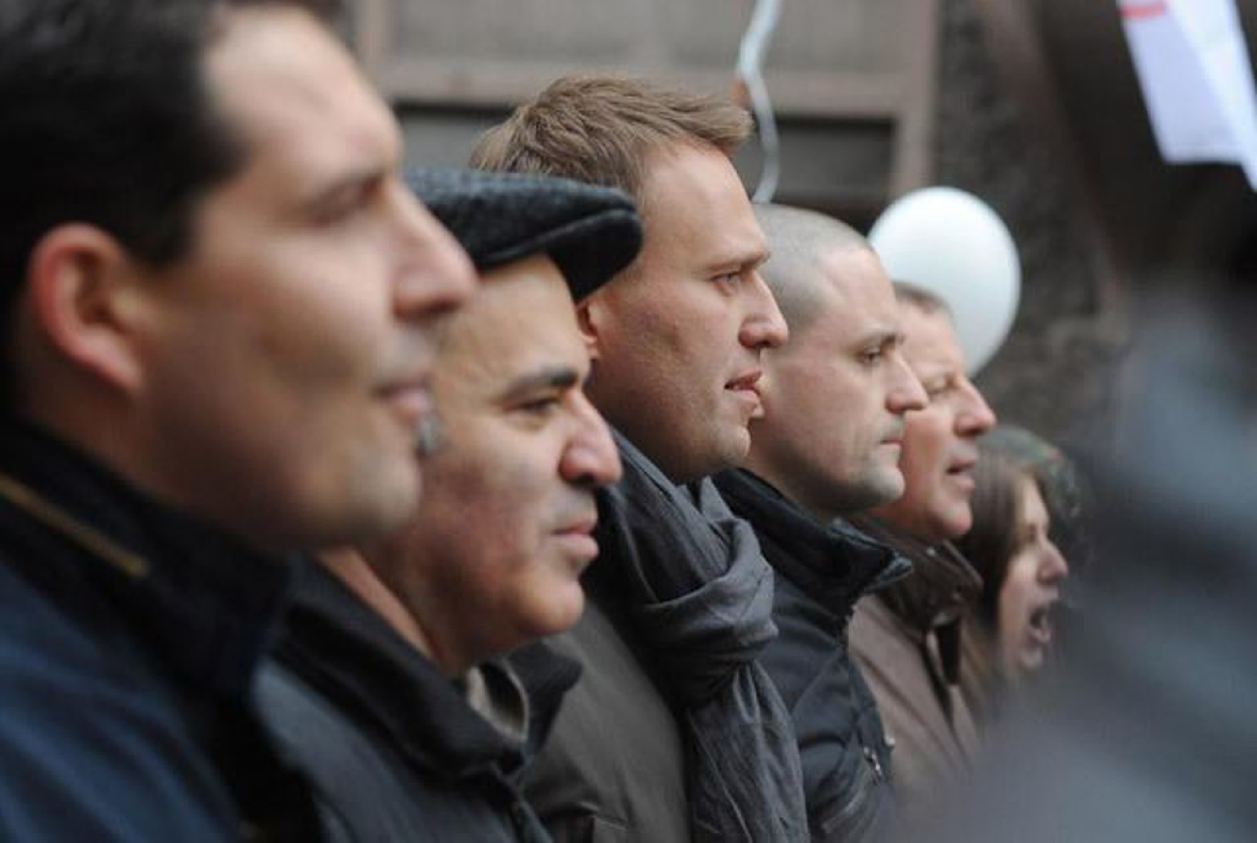 Назначенная оппозиция. Каспаров Немцов Навальный. Каспаров и Навальный. Российские оппозиционеры. Современная оппозиция.