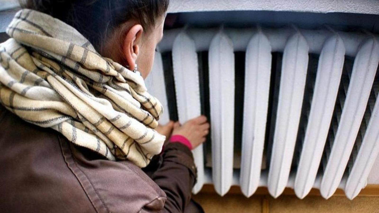 Отопление не включат москвичи переждут похолодание без теплых батарей