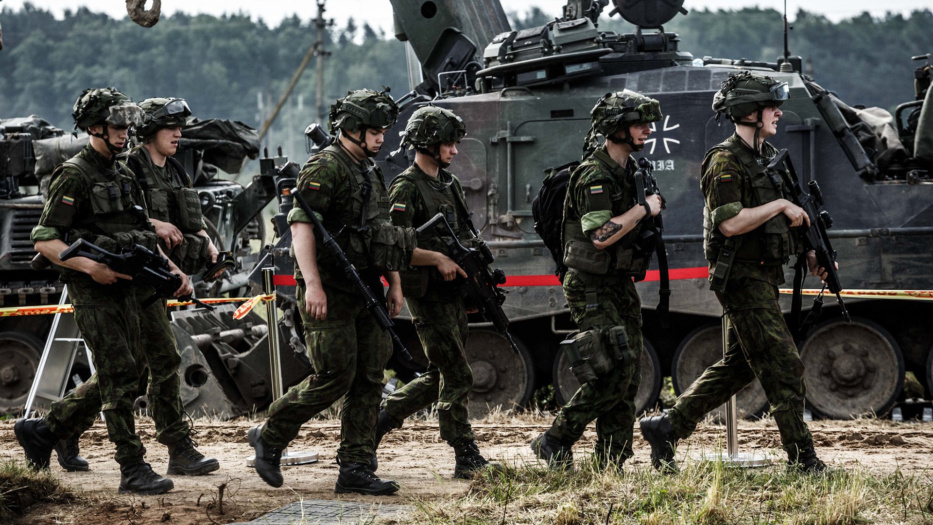 Учения НАТО В Прибалтике