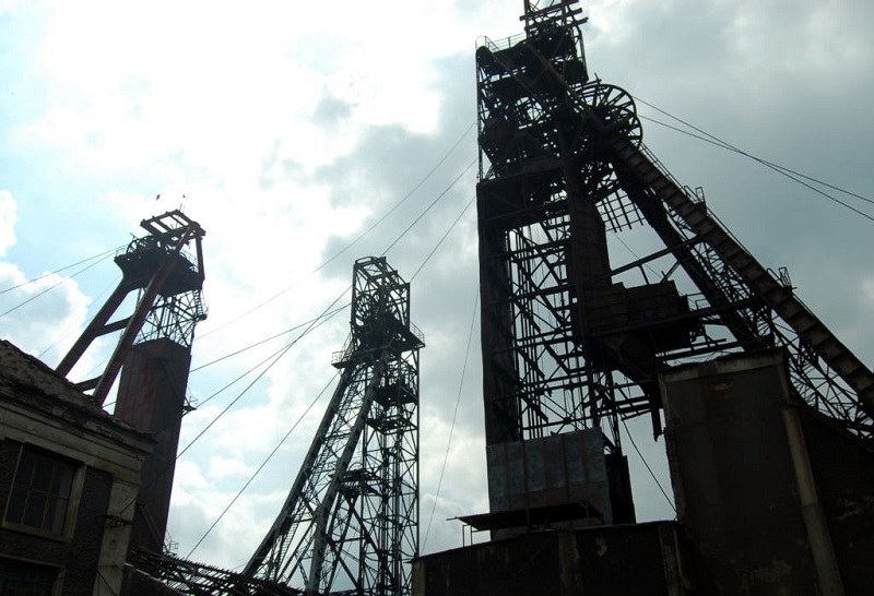 Киев принял решение уничтожить угольную отрасль