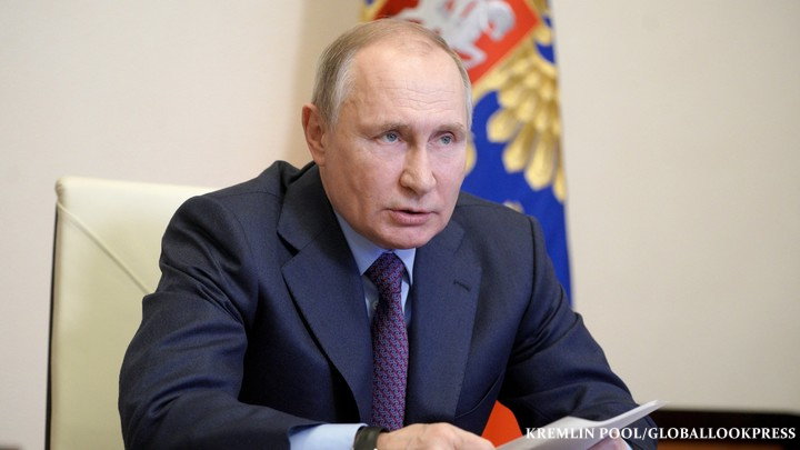 "У нас просто общество распадётся на части": Россия дошла до точки кипения. Путин не выдержал