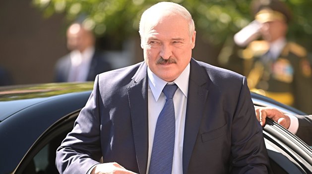 Как Лукашенко создаёт себе проблему
