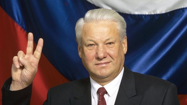Ельцин: «Да нафиг нам этот Крым, этот Севастополь»