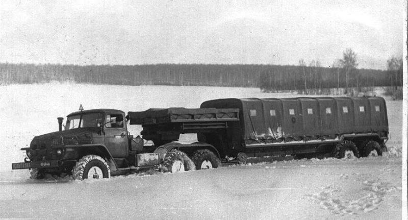 Экспериментальные советские автопоезда с управляемыми колесами полуприцепа
