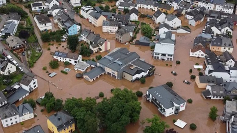 Сильное наводнение разрушило миф о немецком порядке
