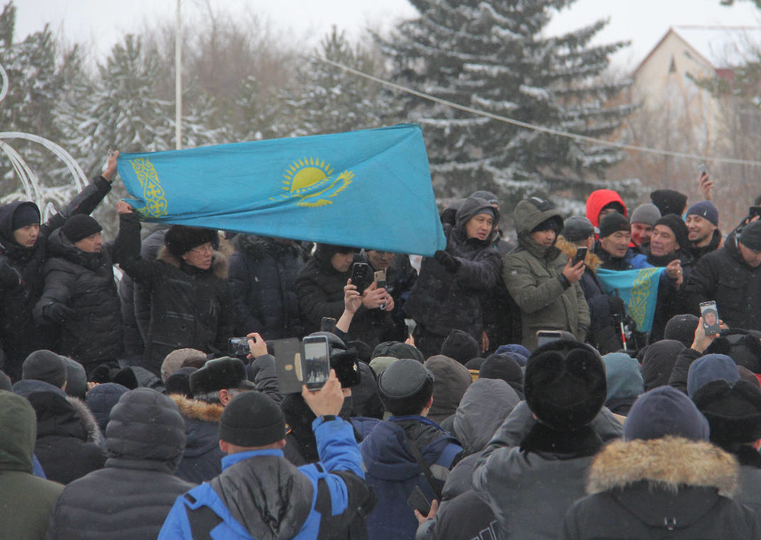Протесты в Казахстане: тайные игроки, скрытые мотивы...