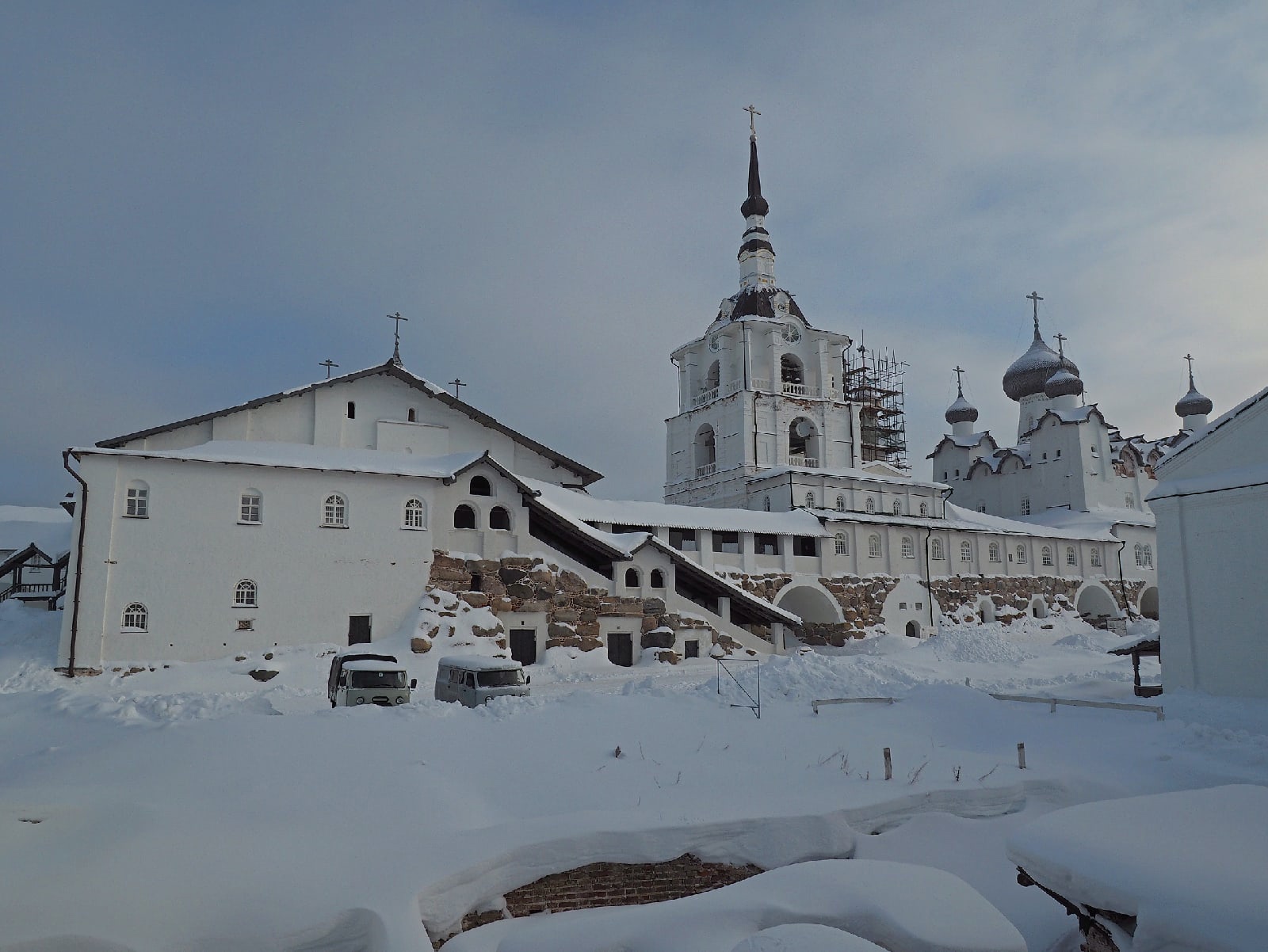 Соловецкий монастырь зимой